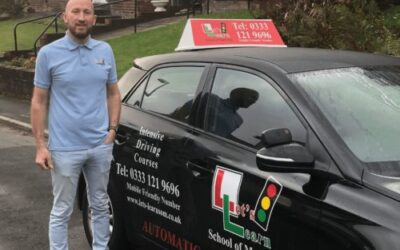 AUTOMATIC DRIVING INSTRUCTOR IN TIMPERLEY
